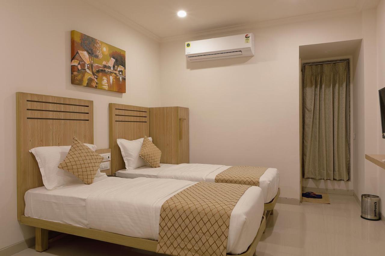 Hotel Bhagyoday Ahmedabad Ngoại thất bức ảnh